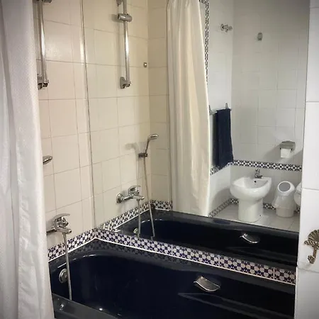 Apartment The Castle 2 Bedroom With Amazing Sea Views *