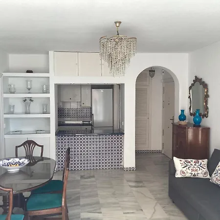 The Castle 2 Bedroom With Amazing Sea Views Apartment *